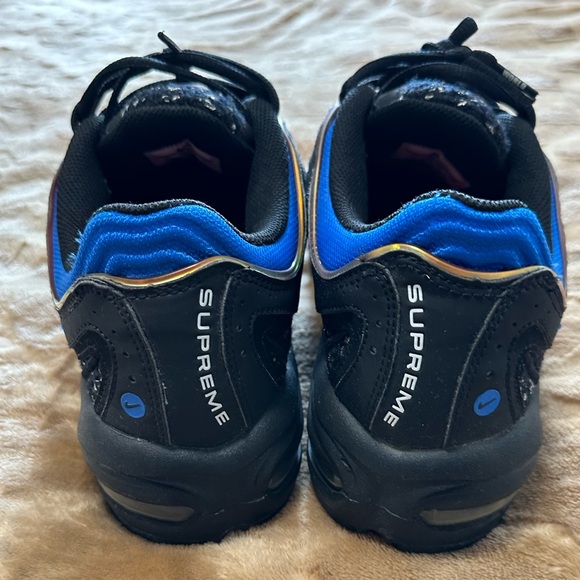 NIKE x Supreme Air Max Tailwind 4/S "Black" SNEAKERS (Male - Size 11) (KNICKS) - Picture 3 of 4